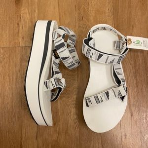 Teva Women’s Platform Sandal